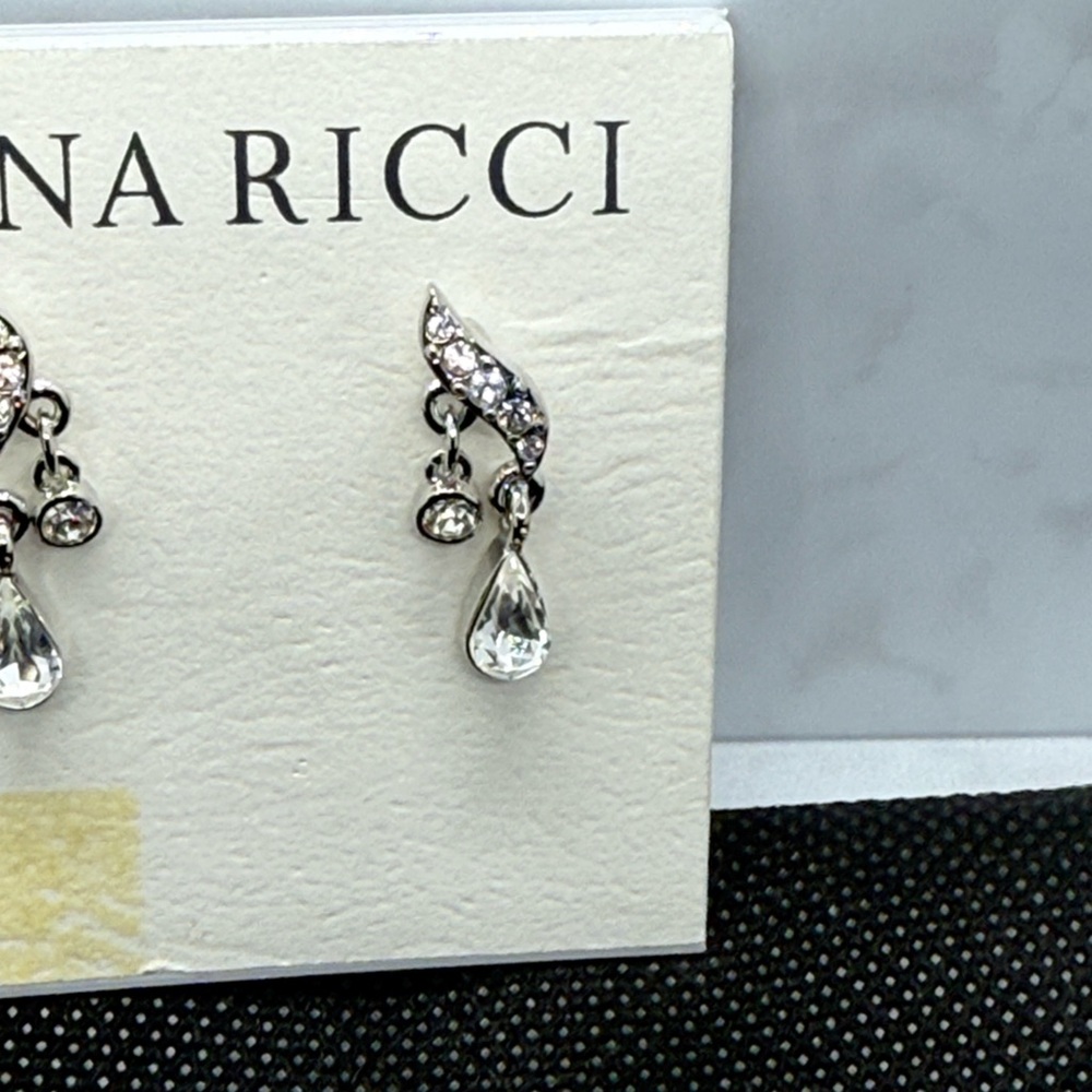 Vintage Nina Ricci Swarovski Crystal Teardrop Rhodium 22k Gold Plated Earrings - Picture 6 of 6